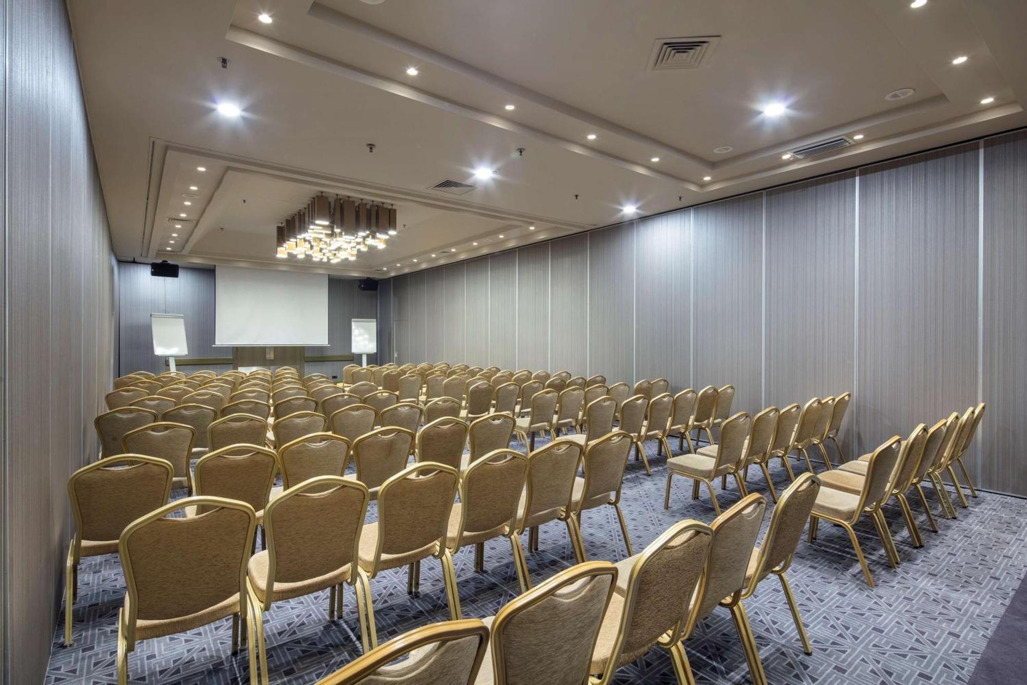 Mersin Hiltonsa מראה חיצוני תמונה