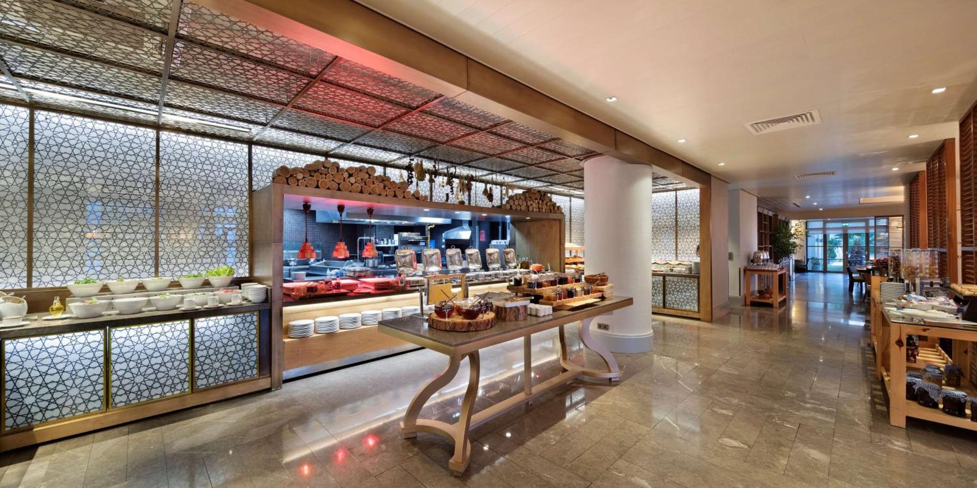 Mersin Hiltonsa מראה חיצוני תמונה